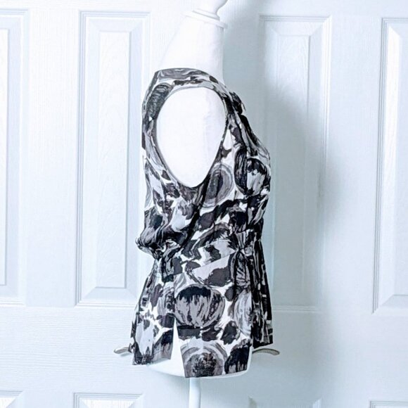 BCBGMaxAzria Women's 100% Silk Sleeveless Blouse Top Size M Black Gray Print - Picture 3 of 6